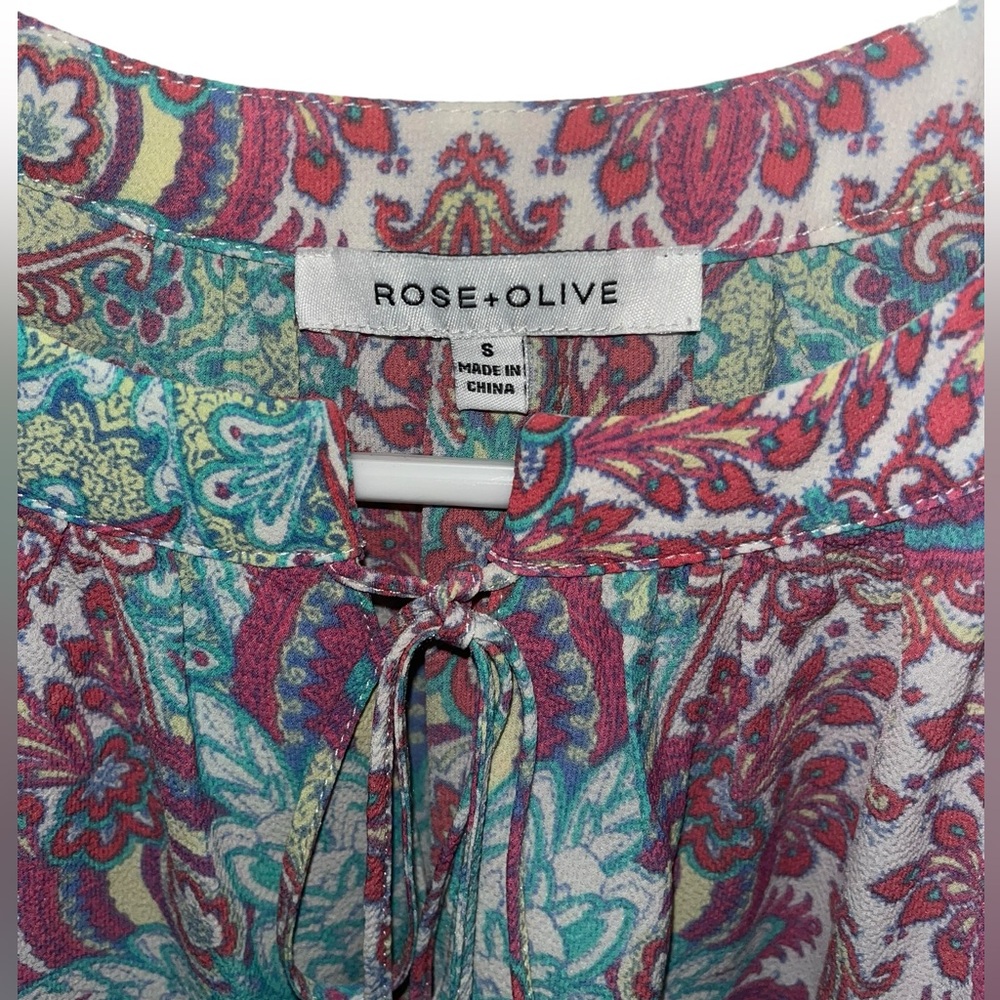 Rose & Olive Tank Blouse Size S - Picture 3 of 5
